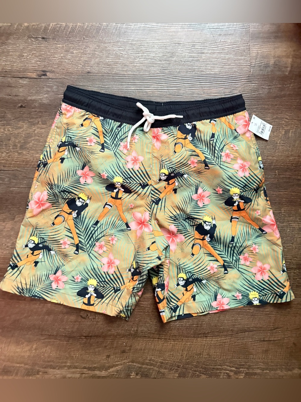 Naruto swim trunks tropical vacation summer sz M NWT